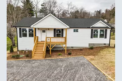 25 Phillips Street, Canton, NC 28716 - Photo 1