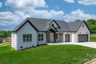 4227 Holly Cir NE, Conover, NC 28613 - Photo 1