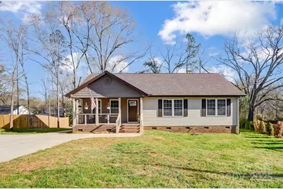 124 Washington Street, York, SC 29745 - Photo 1