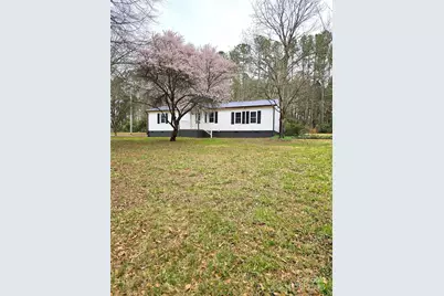 1607 W Nc 27 Highway, Lincolnton, NC 28092 - Photo 1