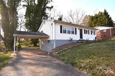 104 W Catawba Street, Morganton, NC 28655 - Photo 1