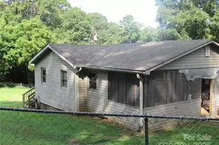 1000 J L Tyson Dr, Gastonia, NC 28056 - Photo 1