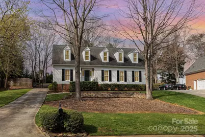 10332 Hollybrook Drive, Charlotte, NC 28277 - Photo 1