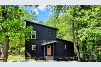 105 Annies Ridge Road, Asheville, NC 28804 - Photo 1