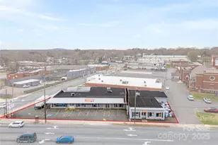 1403 W Franklin Blvd, Gastonia, NC 28052 - Photo 1