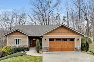 178 Sapphire Pl, Clyde, NC 28721 - Photo 1