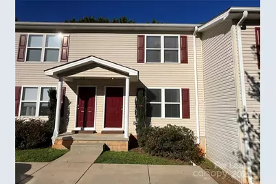 206 W 15th Street #4, Newton, NC 28658 - Photo 1