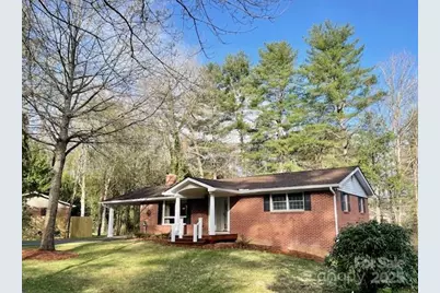 19 Robert E Lee Drive, Flat Rock, NC 28731 - Photo 1