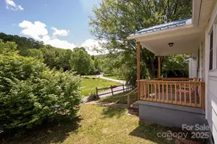 1022 Phipps Creek Rd, Burnsville, NC 28714 - Photo 1