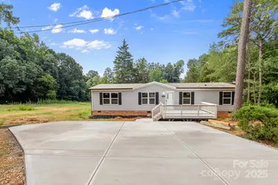 143 Lakewind Drive, Mooresville, NC 28115 - Photo 1