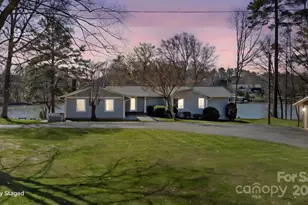 7326 Elmwood Ln, Denver, NC 28037 - Photo 1