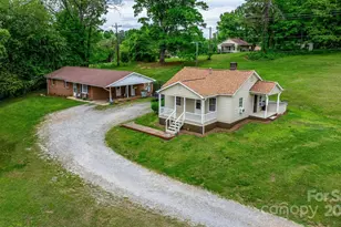 1741/1737 Starcross Rd, Lenoir, NC 28645 - Photo 1