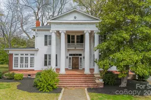 8425 E Franklin St, Mount Pleasant, NC 28124 - Photo 1