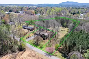 3407 14th Ave SW, Hickory, NC 28602 - Photo 1