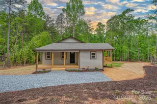 371 Amber Oaks Dr, Rutherfordton, NC 28139 - Photo 1