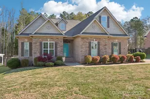 304 Wintergreen Ct, Kings Mountain, NC 28086 - Photo 1