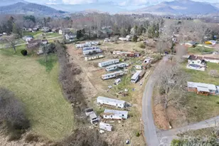 525 Shelton Rd, Clyde, NC 28721 - Photo 1