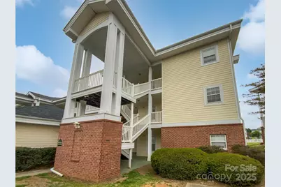 8929 Meadow Vista Road, Charlotte, NC 28213 - Photo 1