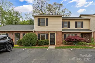 743 21st Ave NE, Hickory, NC 28601 - Photo 1