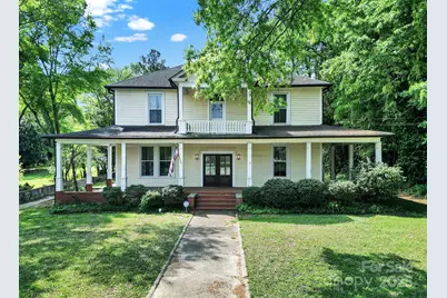 407 Chesterfield Avenue, Lancaster, SC 29720 - Photo 1