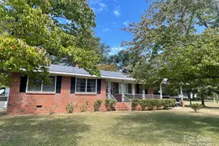 309 E Stevens Dr, Kershaw, SC 29067 - Photo 1