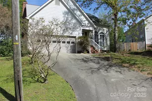 9915 Lottie Ln, Charlotte, NC 28262 - Photo 1