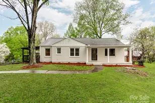 1113 Gregory Ln, Statesville, NC 28677 - Photo 1