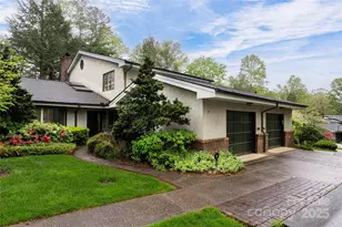 11 Bourne Ln, Asheville, NC 28803 - Photo 1