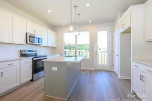 5727 Castlerea Dr, Charlotte, NC 28217 - Photo 1