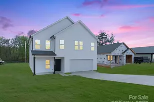 1041 Secor St, Statesville, NC 28677 - Photo 1