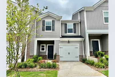 4305 Summit Woods Drive, Charlotte, NC 28216 - Photo 1