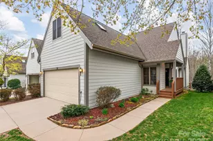 38 Pinnacle Point Dr, Asheville, NC 28805 - Photo 1