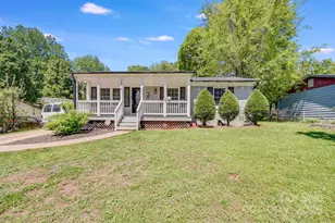 2614 Thornton Rd, Charlotte, NC 28208 - Photo 1