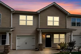 4 Chambers Garden Dr, Arden, NC 28704 - Photo 1