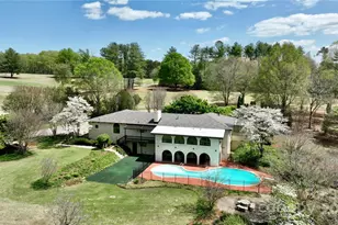 455 W Glen Eagles Rd, Statesville, NC 28625 - Photo 1