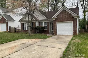 1507 Rumstone Ln, Charlotte, NC 28262 - Photo 1