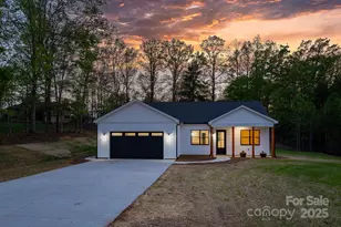 2045 Cordia Cir, Newton, NC 28658 - Photo 1