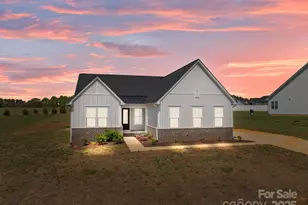 210 Goldenrod Cir, Salisbury, NC 28147 - Photo 1