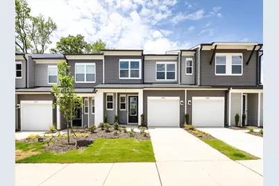 2021 Endeavor Run, Charlotte, NC 28269 - Photo 1