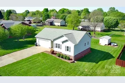 123 Cross Creek Drive, Statesville, NC 28625 - Photo 1