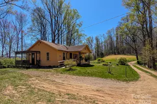 190 RECTOR Hl Rd, Burnsville, NC 28714 - Photo 1