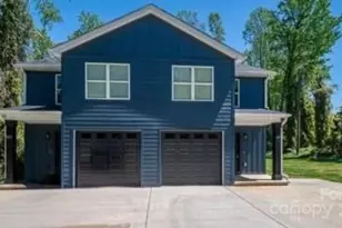 823 31st St SW, Hickory, NC 28602 - Photo 1