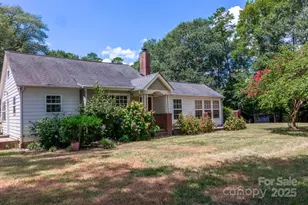 14131 Lucia Riverbend Hwy, Mount Holly, NC 28120 - Photo 1