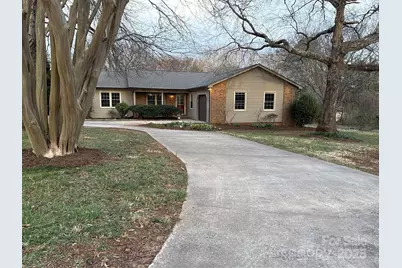 3498 Yorkland Drive, Hickory, NC 28601 - Photo 1