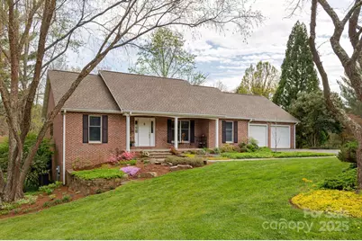 1420 Patriots Drive, Hendersonville, NC 28739 - Photo 1