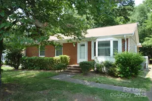 525 Whitlock Dr, Charlotte, NC 28214 - Photo 1