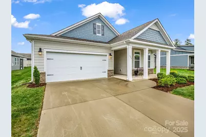 775 Summerfield Place, Flat Rock, NC 28731 - Photo 1