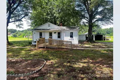 135 Hendren Lane, Hiddenite, NC 28636 - Photo 1