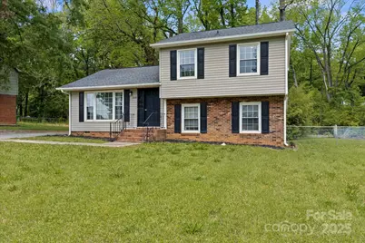 6443 Eaglecrest Road, Charlotte, NC 28212 - Photo 1