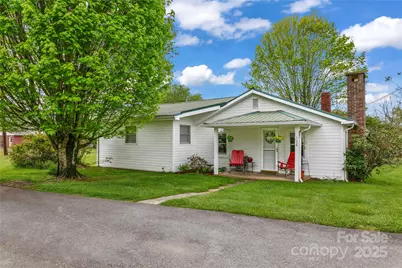 128 Summit Avenue, Brevard, NC 28712 - Photo 1